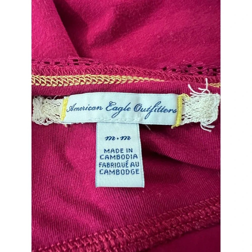 American Eagle Berry Red Lace Trim Camisole Tank Top Womens Size Medium - Picture 5 of 10